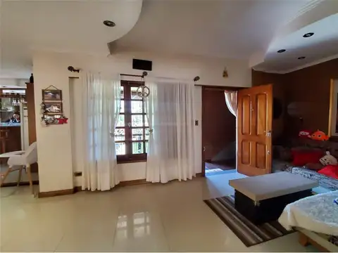 Casa en Venta en Florencio Varela, USD 250.000