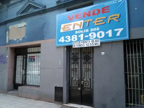 VENTA DE LOTE EXCEPCIONAL HUMBERTO 1º 1800