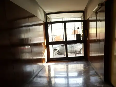 sarmiento 800, Piso 2