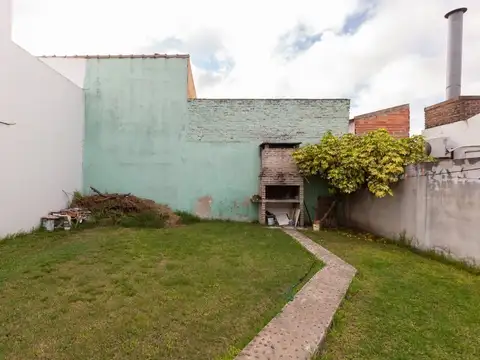 VENTA CASA EN MERLO 3 AMB- PERMUTA