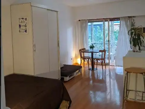 Demaria 4700, Piso 2