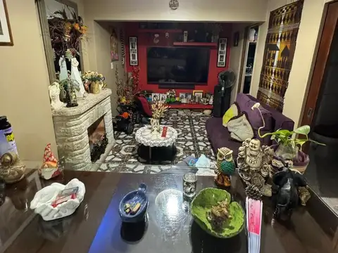 Depto Tipo Casa en Venta de 4 ambientes