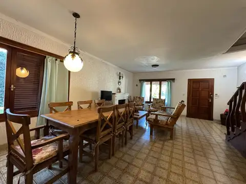 Casa en Alquiler en Villa Gesell, USD 1