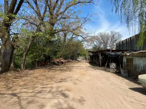 Avda. del Sesquicentenario 100