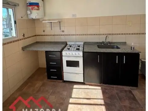 Cavassa 3200, Piso 1