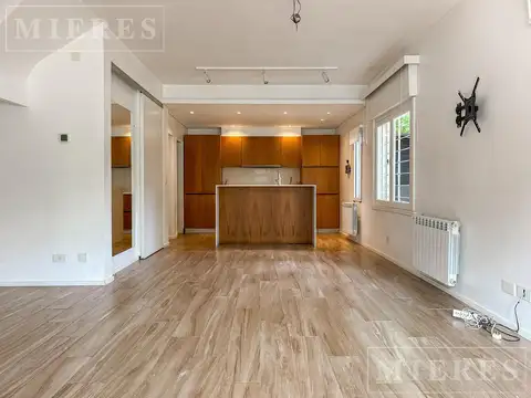 Depto Tipo Casa en Venta al Noroeste