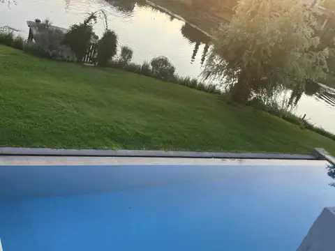 Casa en Venta de 5 dormitorios