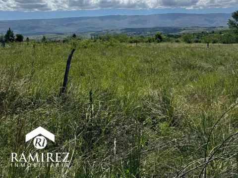 !4 LOTES EN VILLA YACANTO!