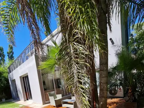 La Peregrina Pilar 100