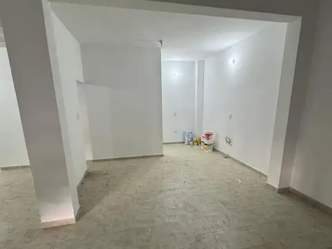 Local en Alquiler en Jose Clemente Paz, $ 1.000.000