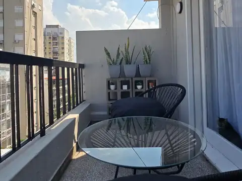 malabia 2100, Piso 8