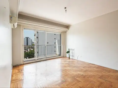 Doctor Adolfo Dickman 1400