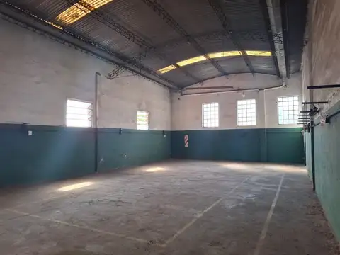 VENTA GALPON 1200 MTS.  LANÚS OESTE