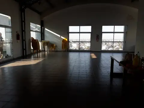 Av Rivadavia 13400, Piso 3