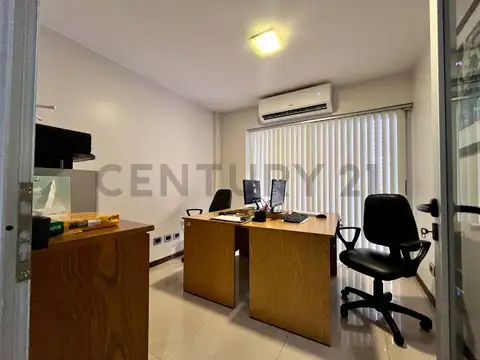 Oficina en Venta con 2 cocheras