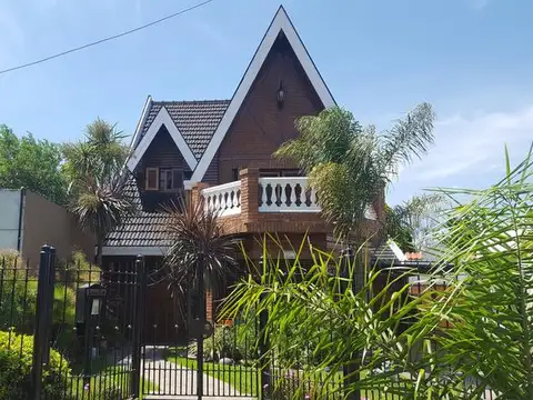 Impecable chalet en Adrogué.