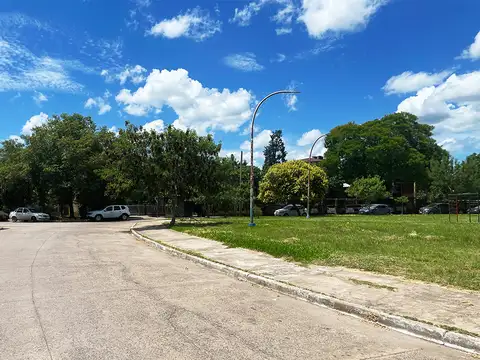 Venta | Dpto. 2D con cochera | Bo. Ítalo Argentino