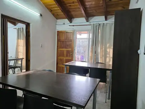 VENTA 2 CASAS Y 2 LOCALES BARRIO TEODORO FELS