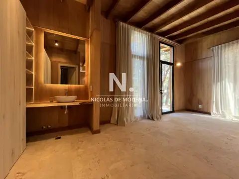 Casa en Venta de 5 dormitorios