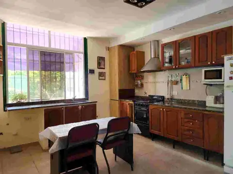 Calle 11 e/ 39 y 40 300