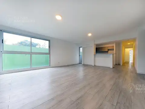 Departamento 4 ambientes con 2 baños