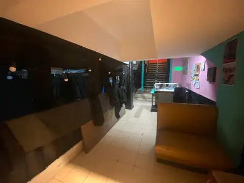 VENTA! Subsuelo con teatro