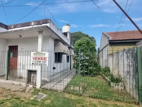 casa en pilar centro calle mendoza