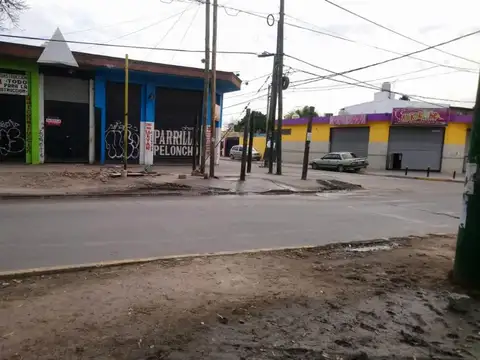 3 locales comerciales en VENTA ¡Oportunidad segura! Claypole