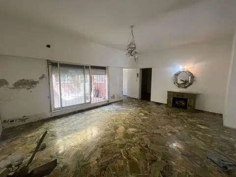 Depto Tipo Casa en Alquiler de 3 ambientes