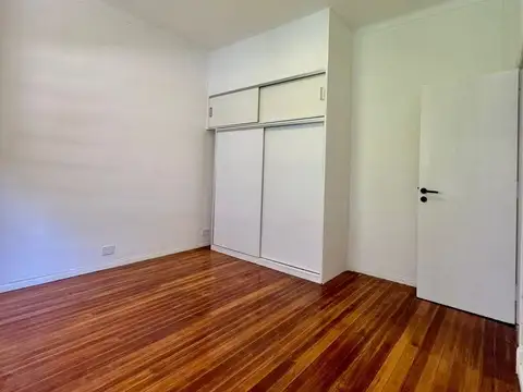 VENTA IMPECABLE PH 2 AMBIENTES PB EN SAN ISIDRO