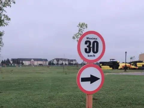 Lote en barrio San Felipe