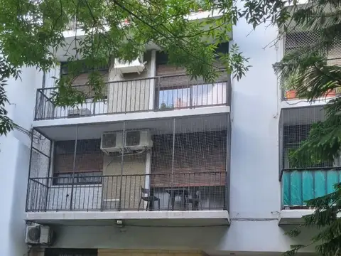 2 ambientes sobre Avenida