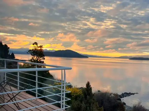 Avenida Exequiel Bustillo 5400