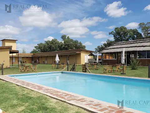 Quinta en Venta con 6 cocheras