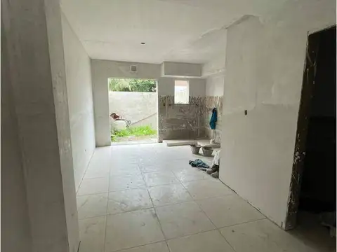 Depto Tipo Casa en Venta de 3 dormitorios