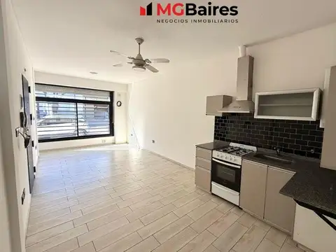Departamento de dos ambientes en venta - Villa Lugano - con patio y parrilla