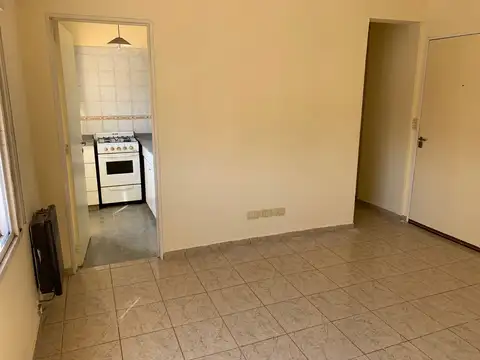 Departamento en Alquiler en Parque Patricios, $ 500.000