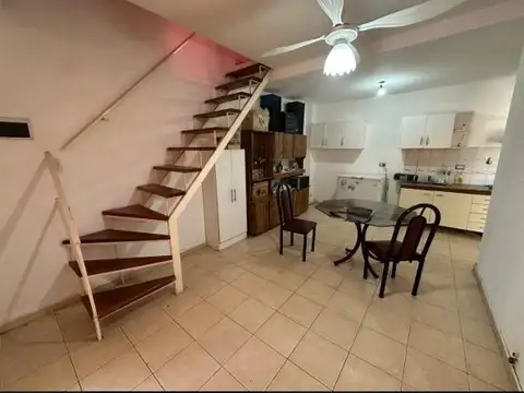 Depto Tipo Casa en Venta de 2 dormitorios