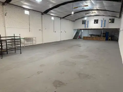 Galpon en Alquiler en La Calera, $ 2.000.000