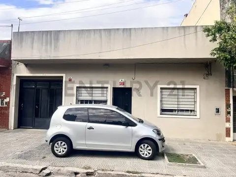 Julio Argentino Roca 2100, Piso 0