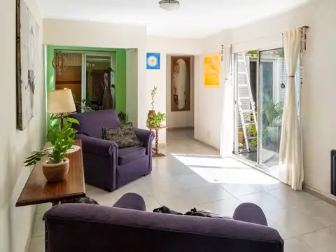 Depto Tipo Casa en Venta de 3 dormitorios