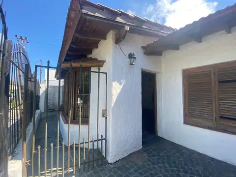 Andrés del Pino 400