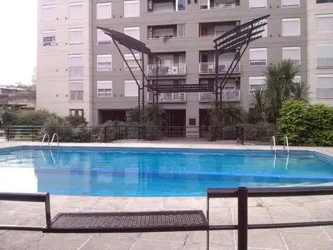 Departamento en Alquiler con 1 cocheras