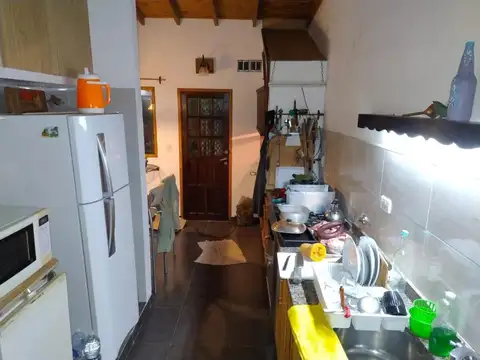 Casa 3 ambientes con 2 baños