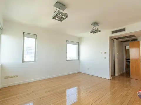 Departamento en Venta con 2 cocheras