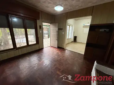 Casa en Venta en Villa Lynch, USD 105.000