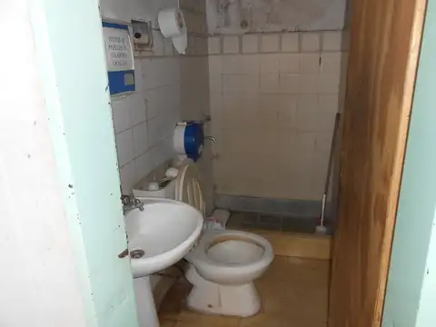 Locales con vivienda en Gral.Rodríguez, zona centrica