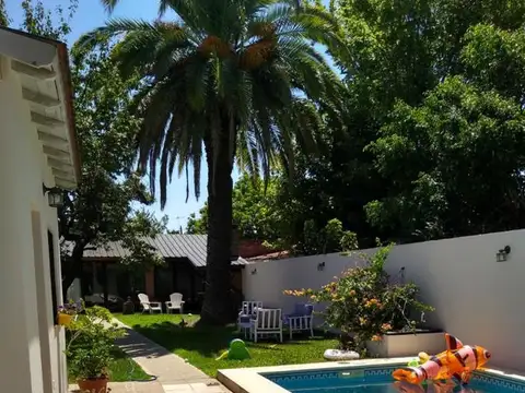 Casa en Venta al Este
