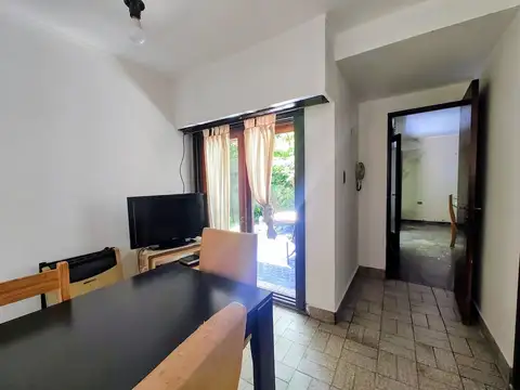 CASA EN VENTA LA PLATA A REFACCIONAR BARRIO NORTE