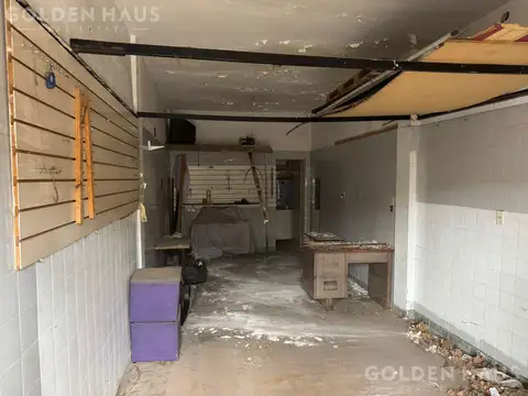 Local en Venta 40 años